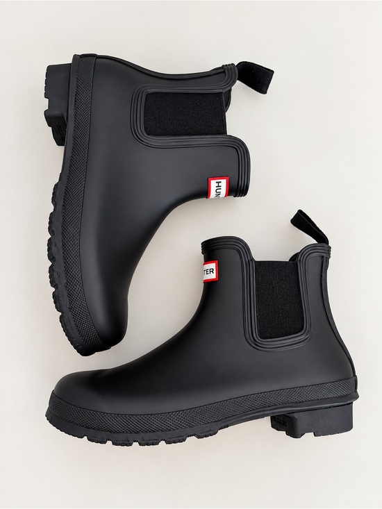 Hunter Shoes - HUNTER Women’s Original Chelsea Boots in Black
